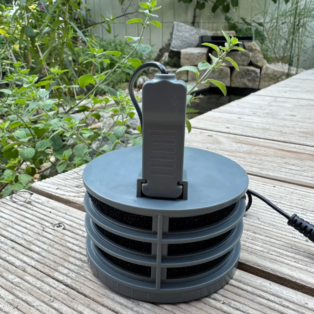 Ansaugfilter mit montiertem Wasserstandssensor