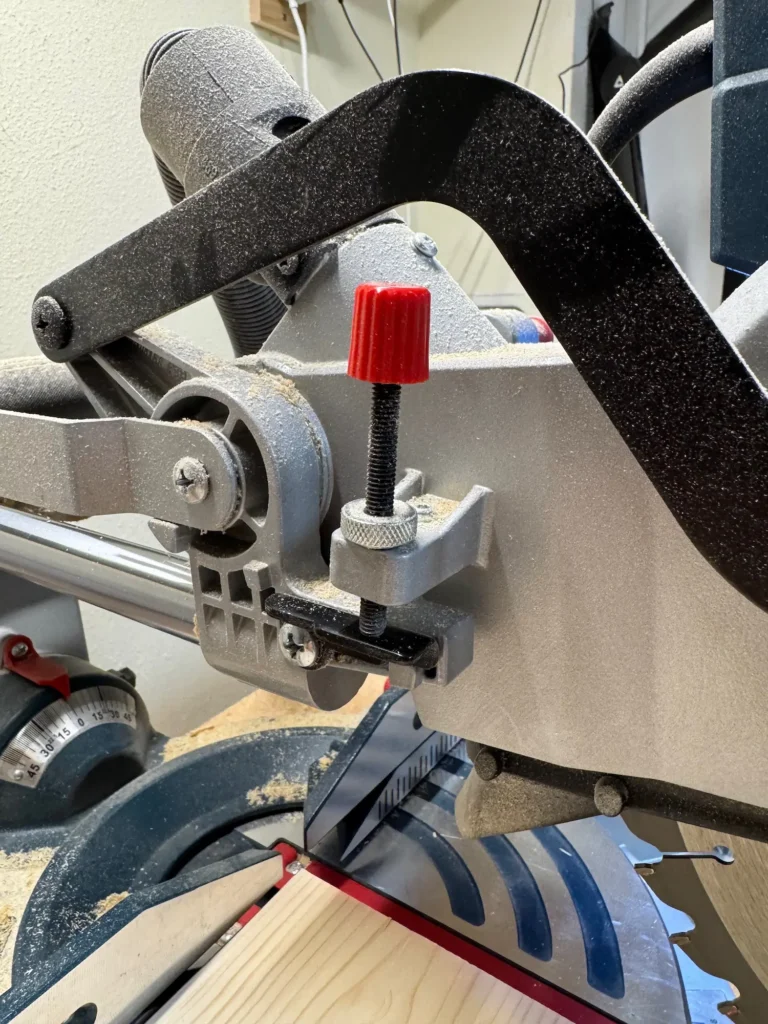 Tiefenstopp Kappsäge