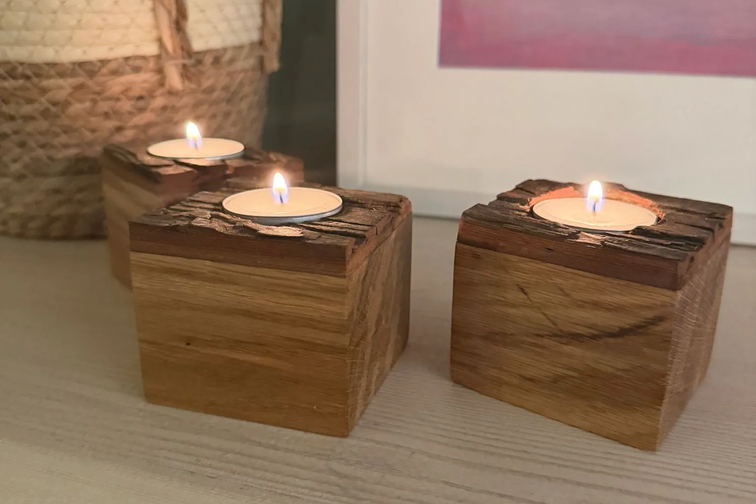 DIY Teelichthalter aus Baumrinde & Massivholz – natürlich, warm & ganz einfach