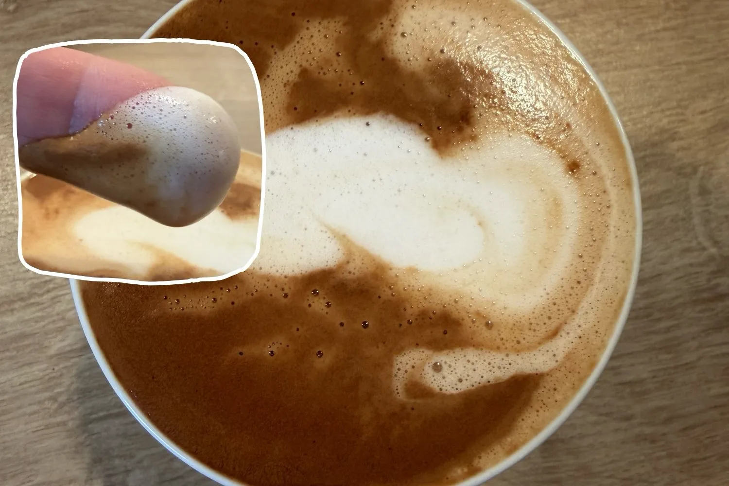 Pflanzenmilch für perfekten Milchschaum: 2 einfache Rezepte für Kaffee (Hafer & Mandel)
