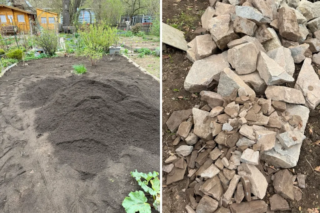 Hochbeeterde und Natursteine auf einer freigeräumten Schrebergartenfläche vor dem Aufbau neuer Beete
