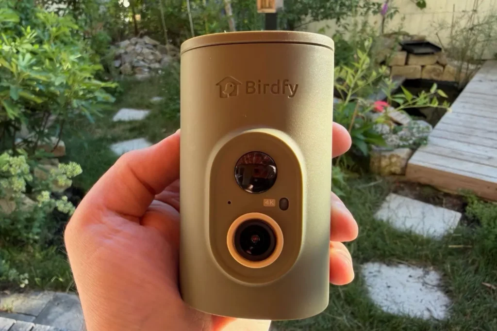 Herausnehmbares 4K-Kameramodul des Birdfy Feeder Metal 2.